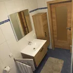 Ganz Nah Apartment *